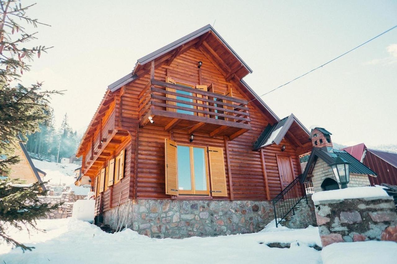 Villa Route Rugove Pejë Esterno foto