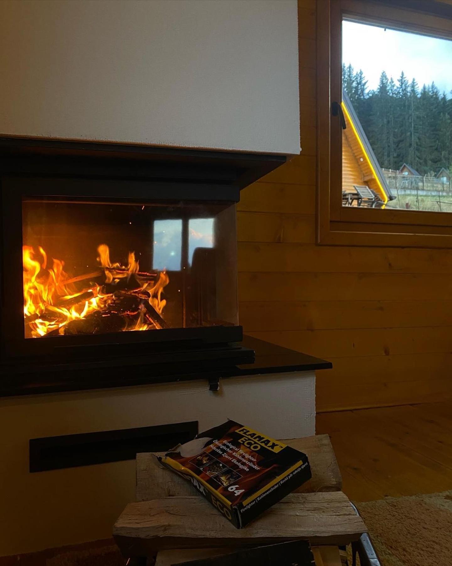 Villa Route Rugove Pejë Esterno foto